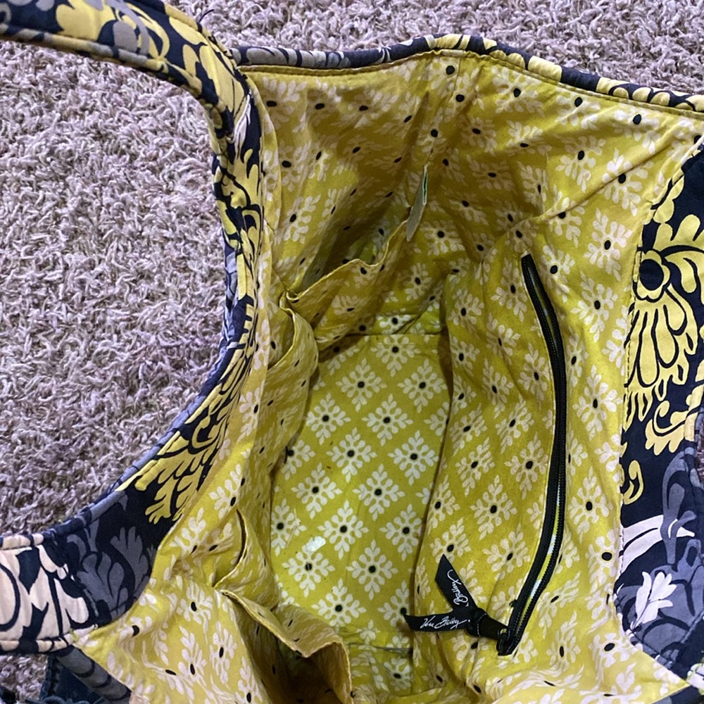 Vera Bradley purse - Picture 3 of 3